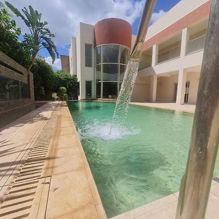 Villa Tunisienne Luaran gambar