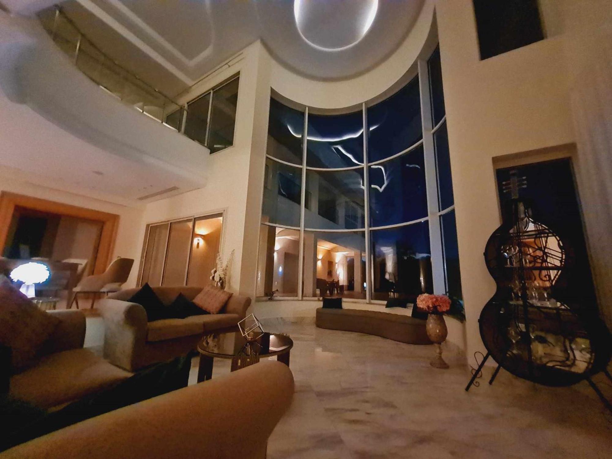 Villa Tunisienne Luaran gambar