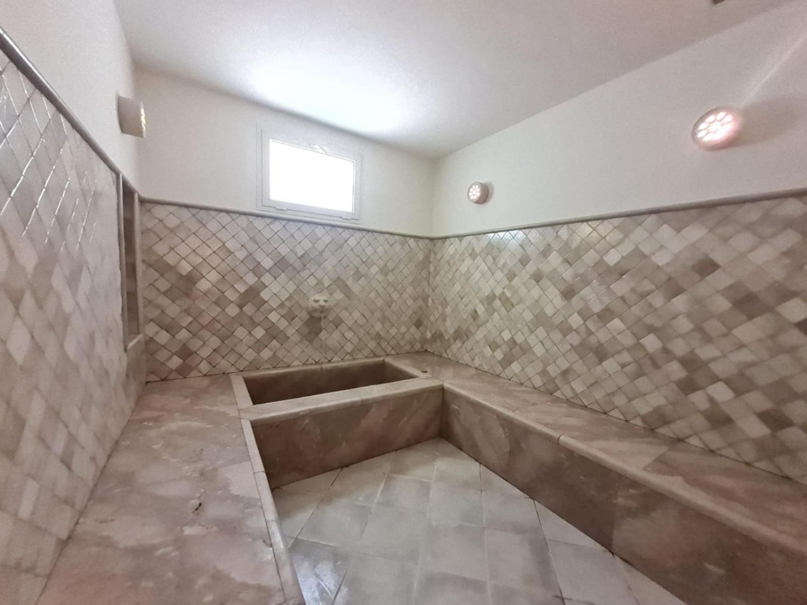 Villa Tunisienne Luaran gambar