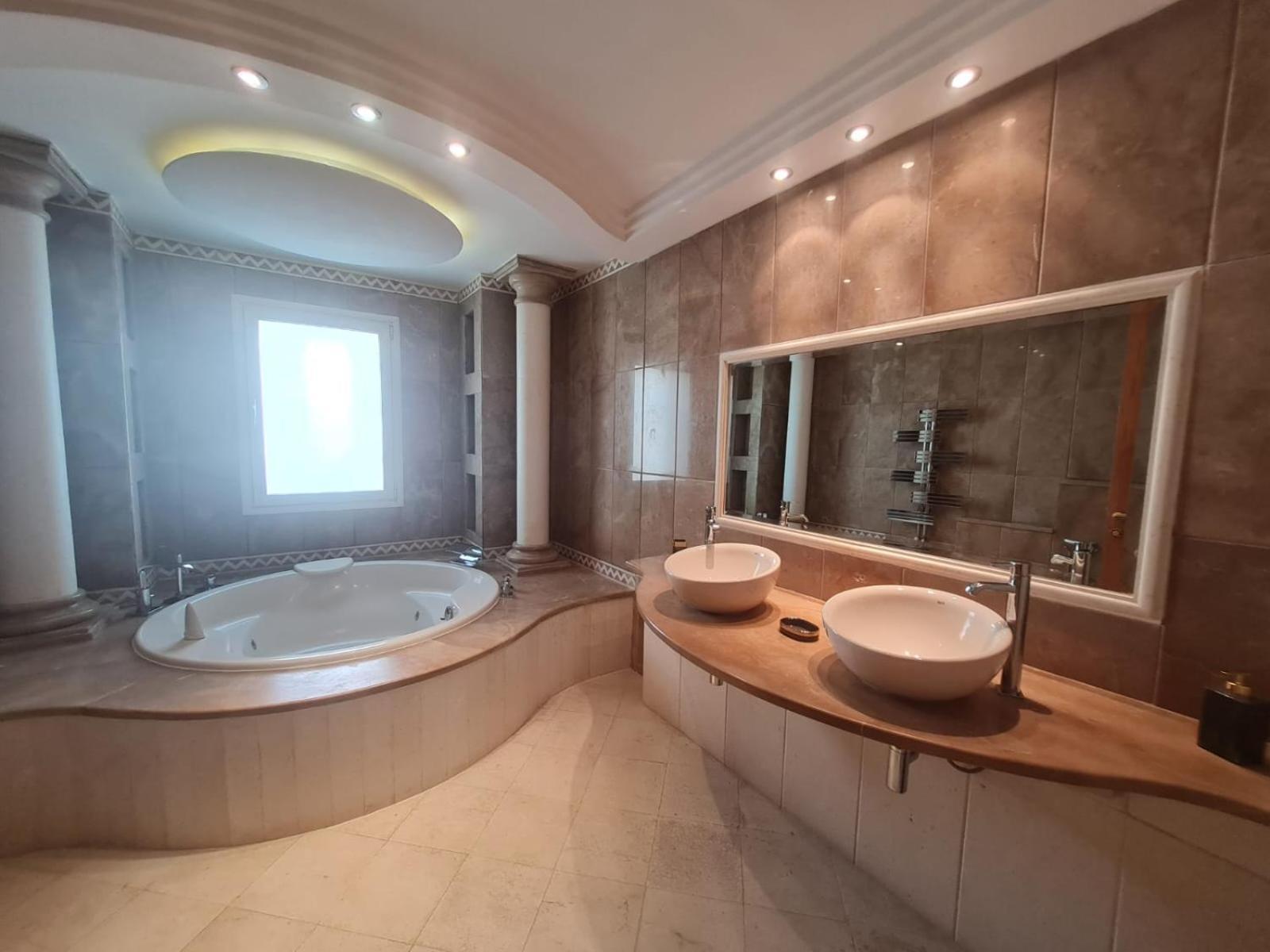 Villa Tunisienne Luaran gambar